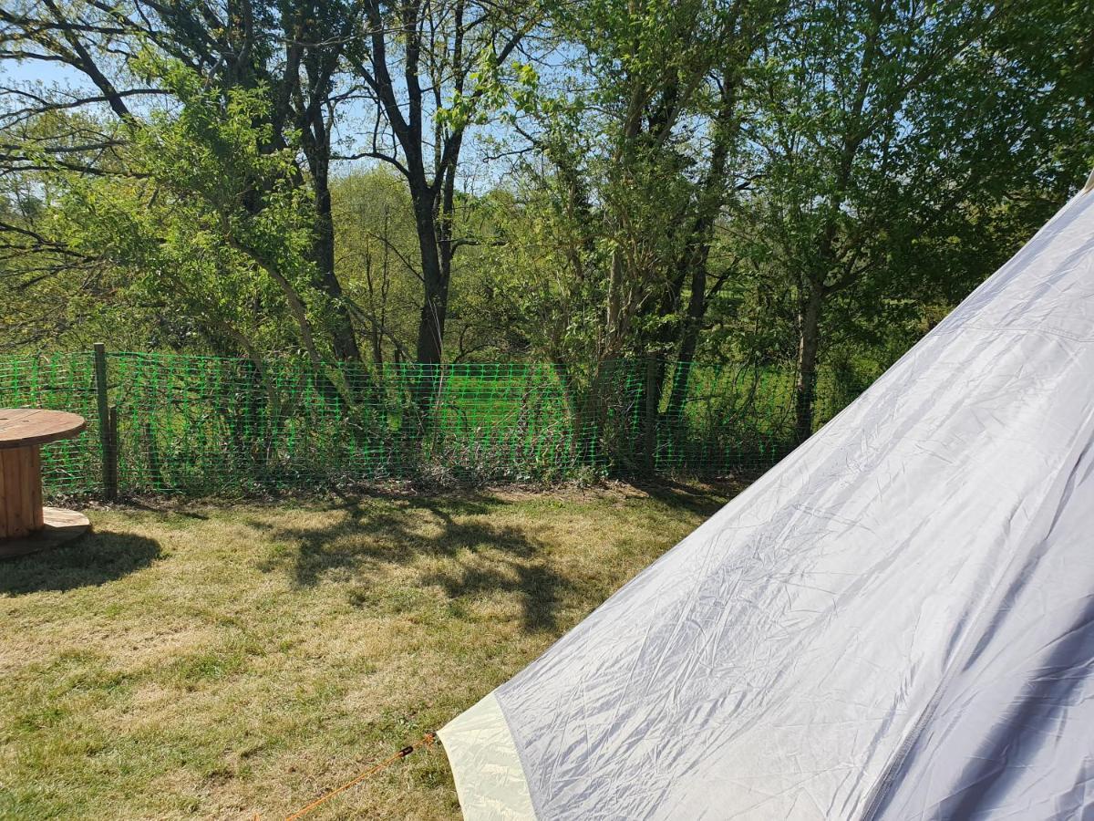 Camping Du Puy Rond เบรสซุยร์ ภายนอก รูปภาพ