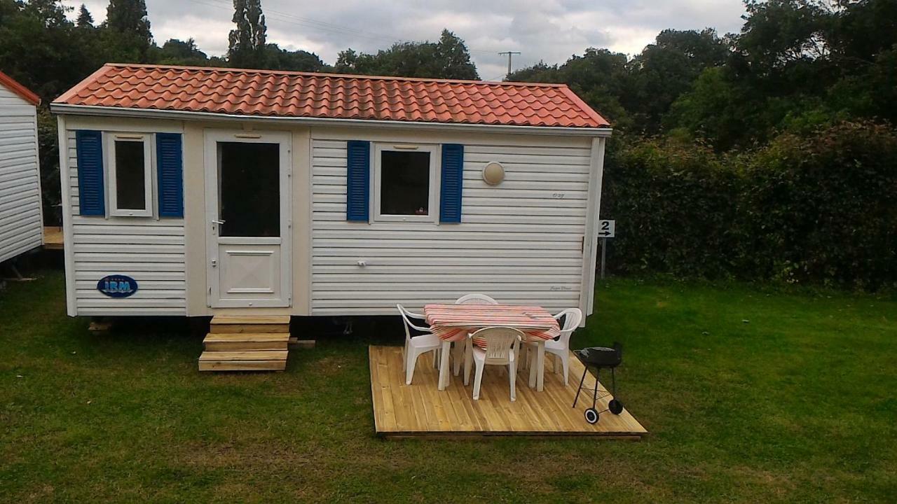 Camping Du Puy Rond เบรสซุยร์ ภายนอก รูปภาพ